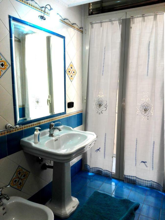 נאפולי B&B Teresella מראה חיצוני תמונה